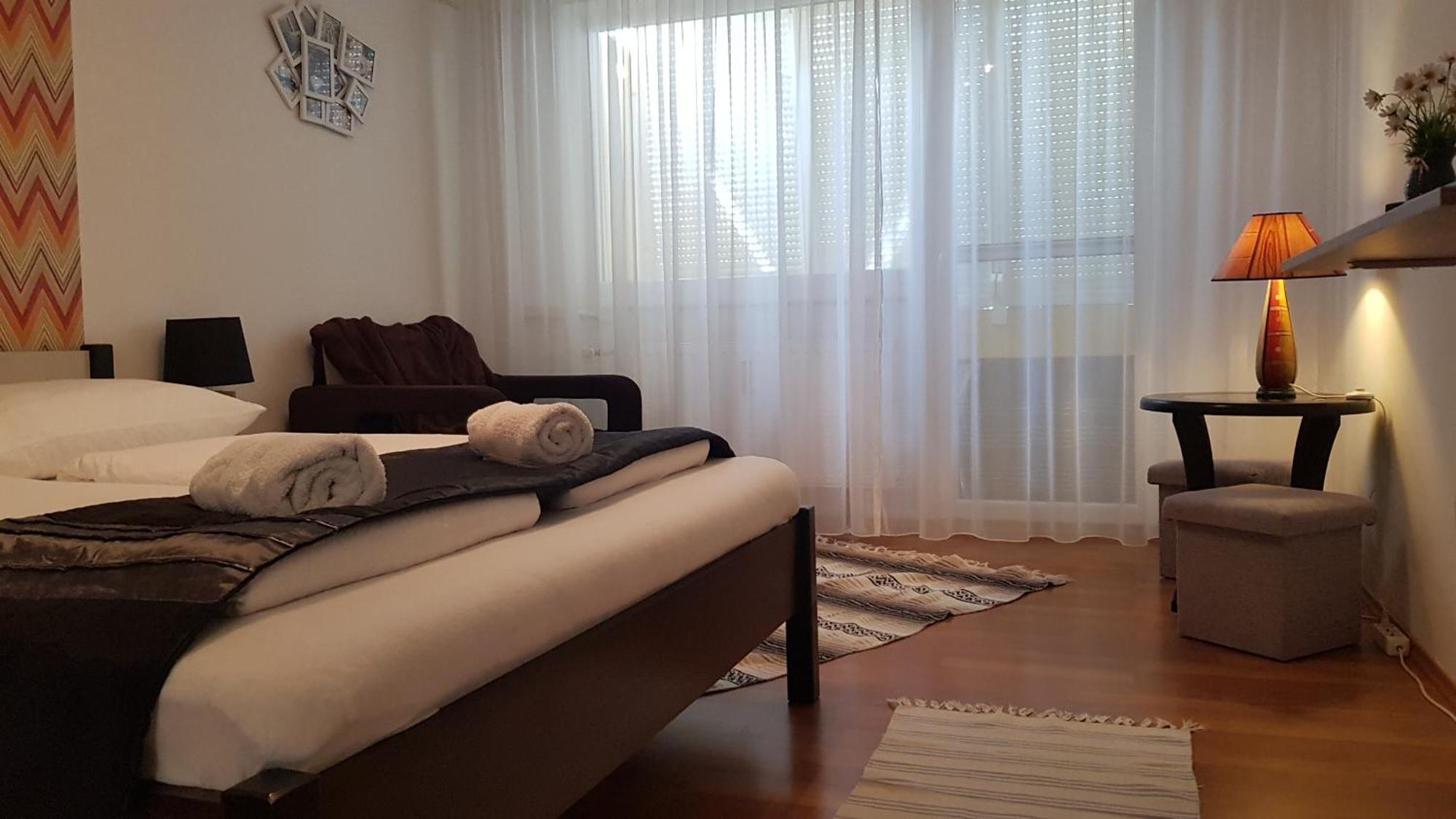 Aquarius Apartman Szeged Eksteriør billede