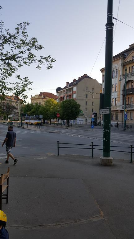 Aquarius Apartman Szeged Eksteriør billede